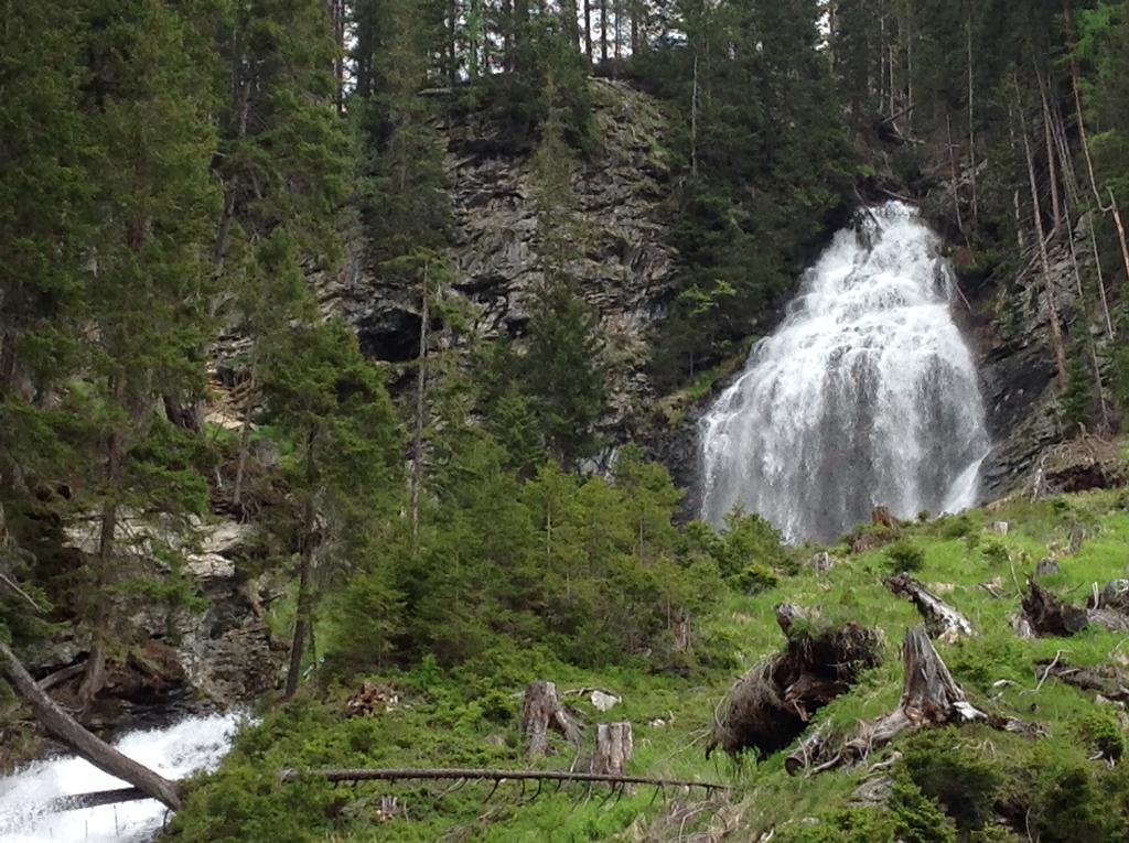 Berghaus Aussergschloess Matrei in Osttirol Exterior photo